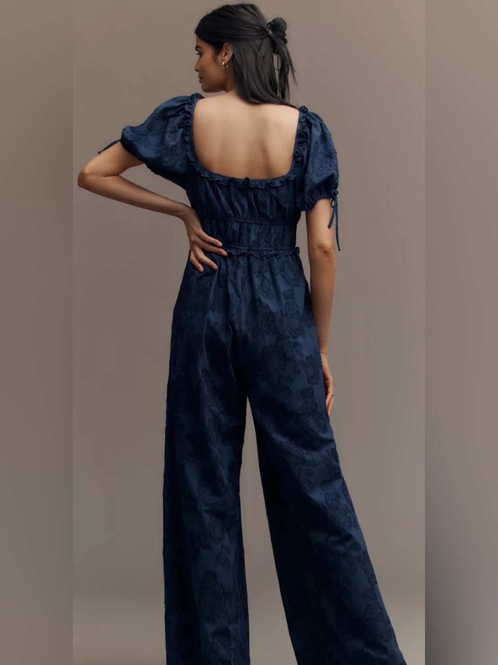 Anthropologie - Sarah Hann Linen Blend Puff-Sleeve Jumpsuit - Picture 3 of 9